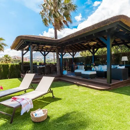 Villa Ocean Views Luxury Next To *
