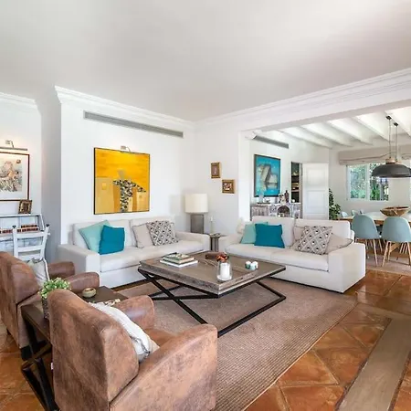 Ocean Views Luxury Next To Villa *